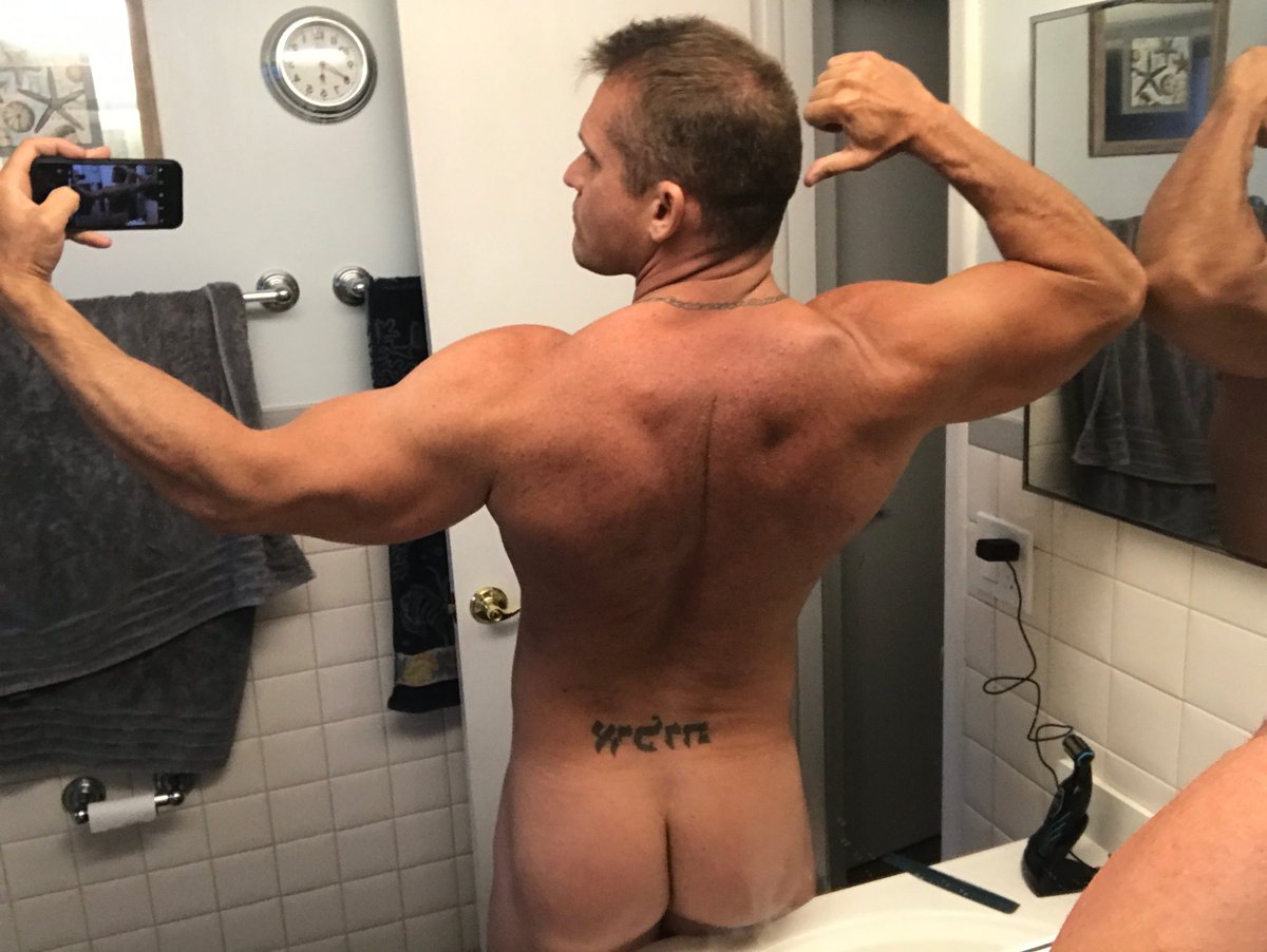 Who all lives in Florida?