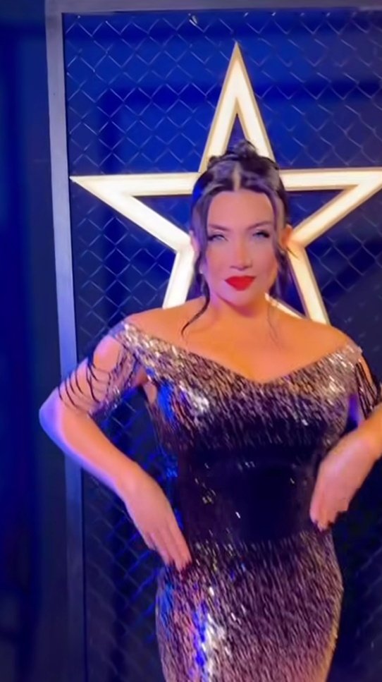 Flower123Kathy's tweet photo. Hago una pausa a esta eliminación para decir lo reina que siempre luce Diana Sánchez 💅🏾💕😍 #YoSoy https://t.co/J20N0XwCCP