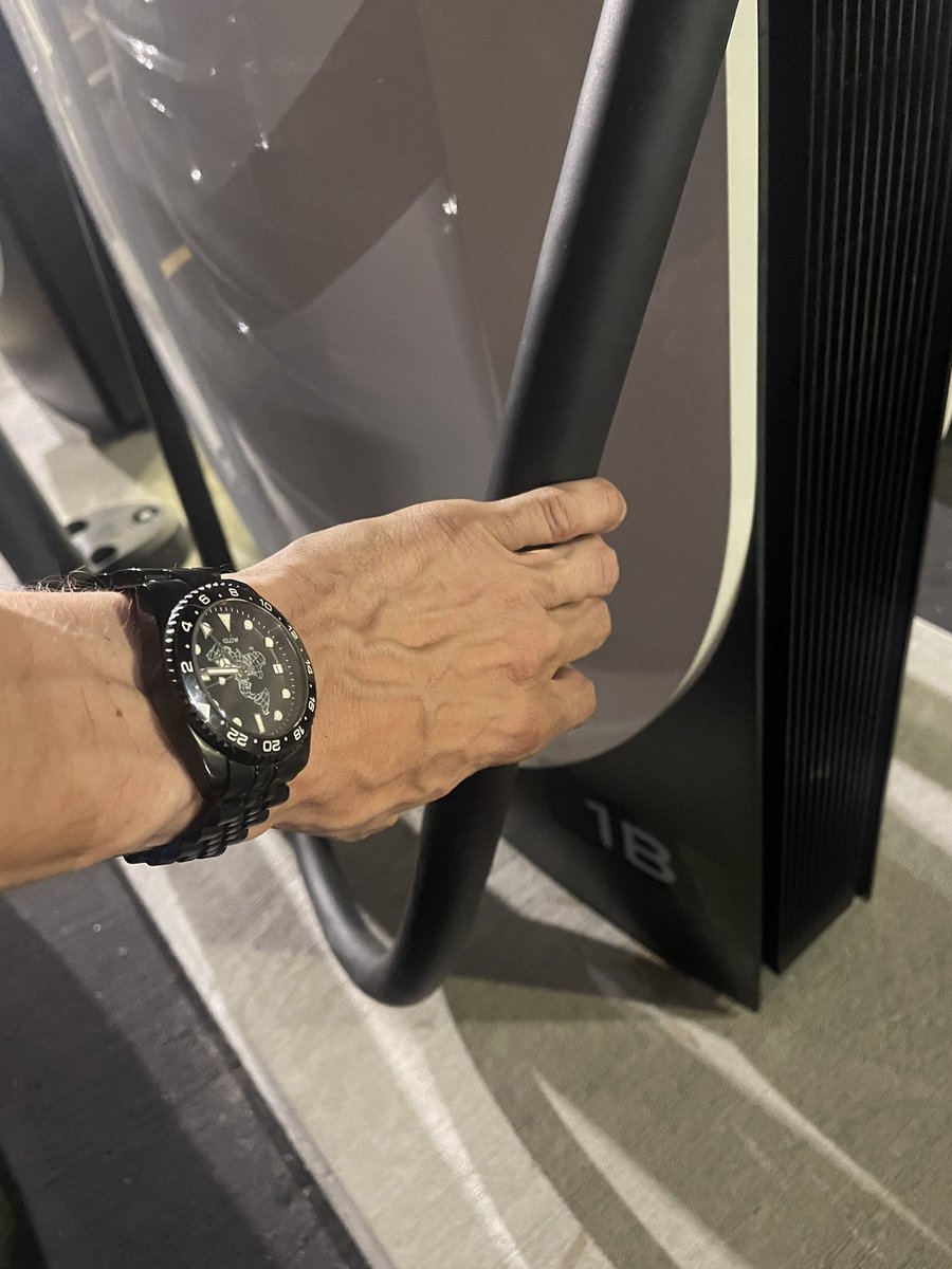 Glow Watch Co. tweet media