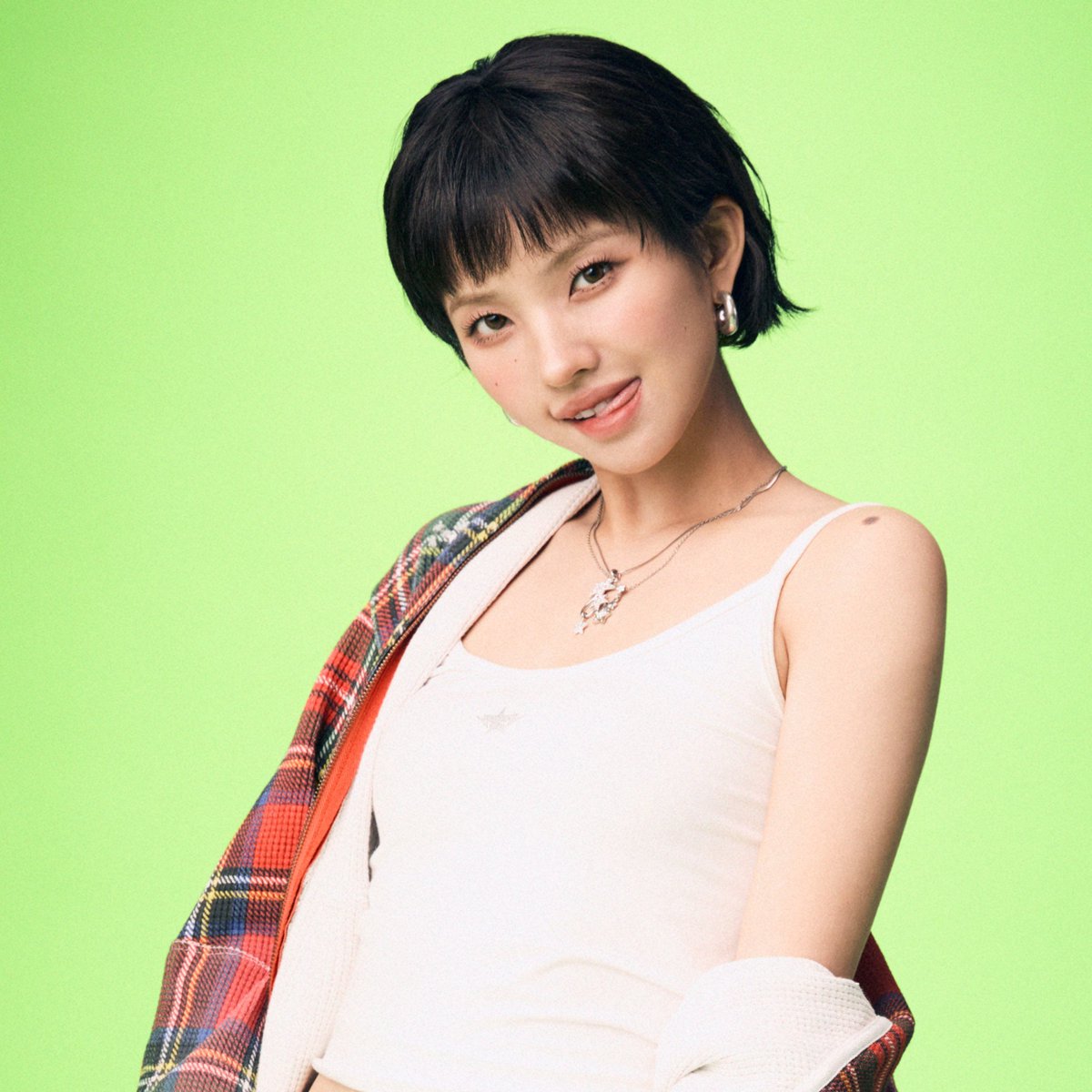 OneilyMusic's tweet photo. SOYEON of i-dle shares at the Global Media Conference:

“Recently, I’ve been strengthening the members’ involvement in the creative process. I felt it was time for the team to step up to the next level. So, I assigned each member a role, such as choreography, styling, marketing, content, etc., and I made sure that the final confirmation had to come from the member in charge, without exception. Perhaps because they worked with a sense of responsibility, the quality definitely improved.”