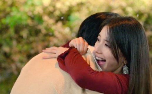 #Suzy &amp; #Kimwoobin have great chemistry with their male &amp; female leads. But them together will remain as my #1 favorite! I'm so glad for their reunion in #GenieMakeAWish. They showed such EXPLOSIVE CHEMISTRY! Made me 😊,😂,😭! Their intimate scenes were beautiful and hot! 🔥❤️