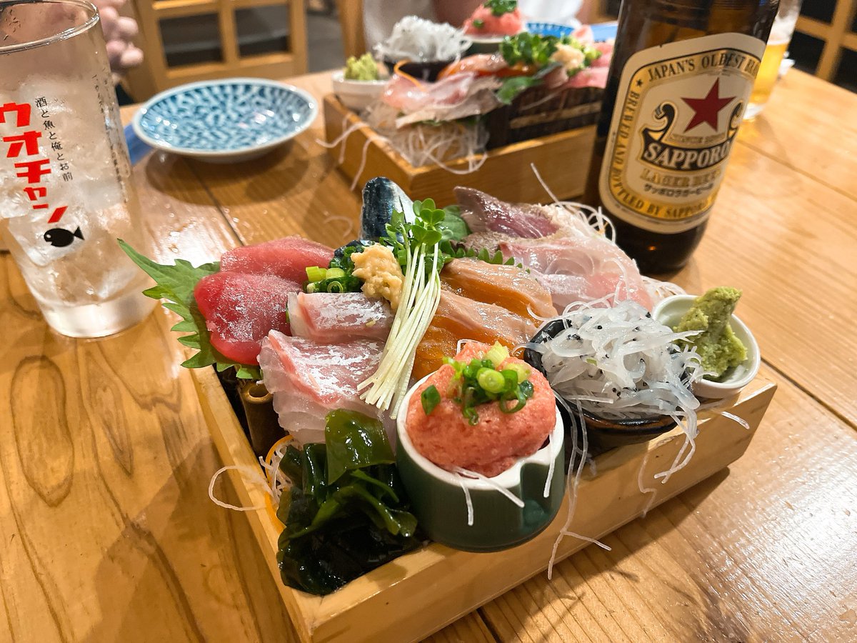 日本酒飲みすぎて死んだ😇😇
お刺身めっちゃ美味しかった←