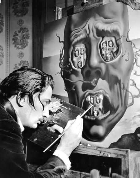 “No me drogo, soy drogas”. 
— Salvador Dalí

The Face of War (1941)