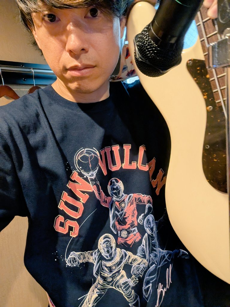 cetomohiro's tweet photo. リハーサル!
10/4(土)出演情報
📻19:00
FM伊東「ITO cool sounds」レギュラー
https://t.co/ZTCbKAwGfL
10/5のSOUND VACATIONで地元キッズダンサーとコラボする新曲「VACATION」初オンエア!
全力で芸を磨き、放つ!
@sound_vacation
#1日1枚特撮T
#サンバルカン
https://t.co/vAE9wlT6Iq https://t.co/dTwlR4ObYs