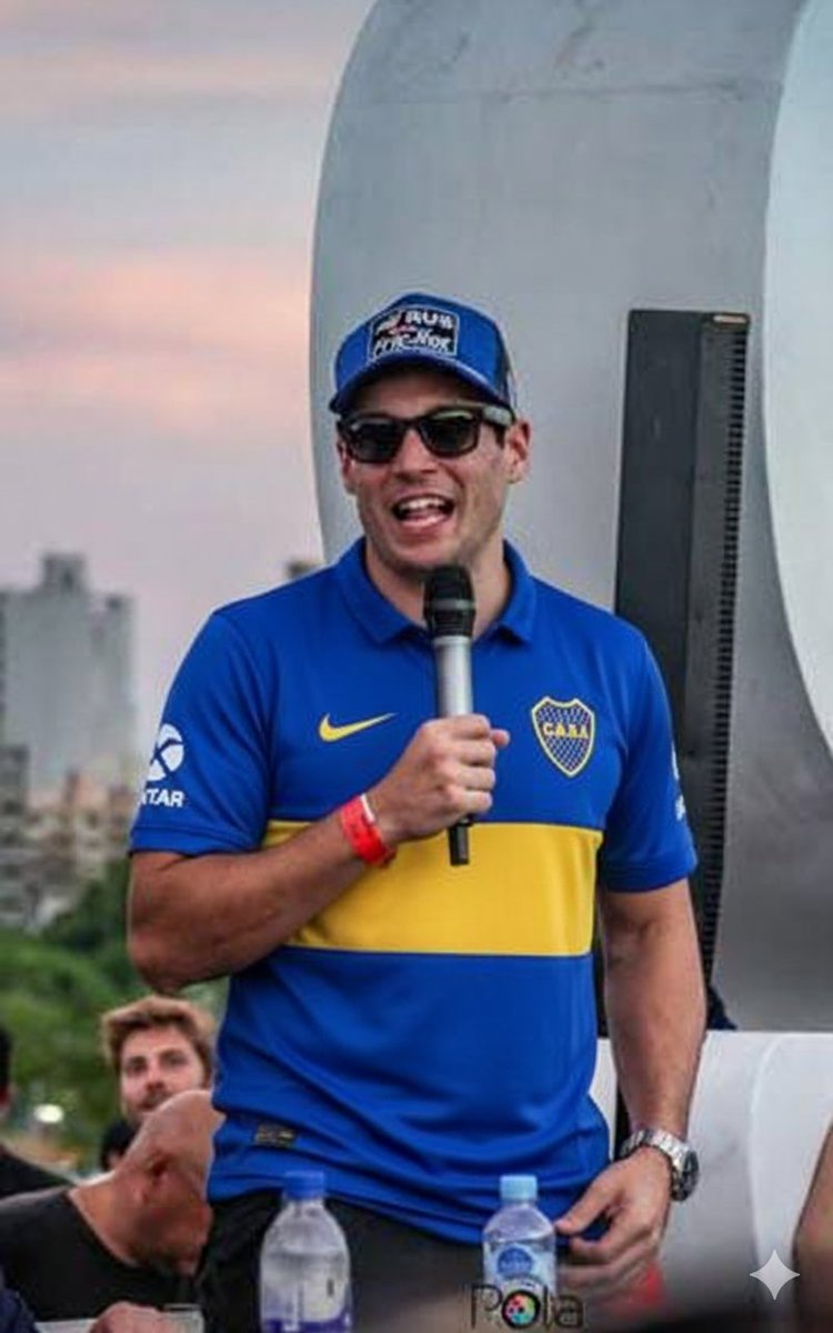 Azarneta's tweet image. Diego bostero no existe.
Diego bostero: