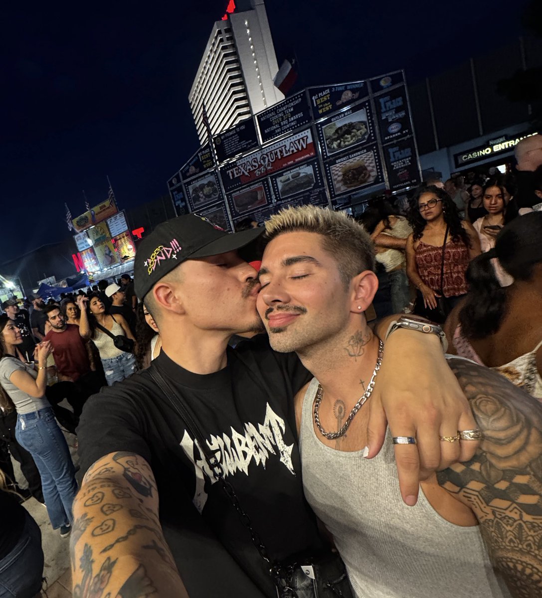 spark_1UP's tweet image. Pookie day 💘