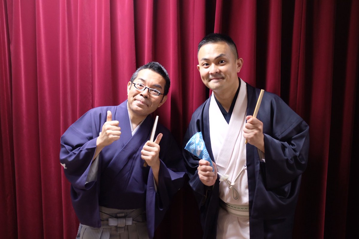 yukyo_irifune's tweet photo. 末広亭での真打昇進披露興行、開場時と仲入りのときにグッズも販売しております！①猫ハ師匠デザインの新真打手ぬぐい！ちなみに猫ハ師匠と扇白は鈴本演芸場の芝居で打ち上げも全部出席しました😊盛り上げてくださりありがとうございます！！ https://t.co/nWZlV9EJwX