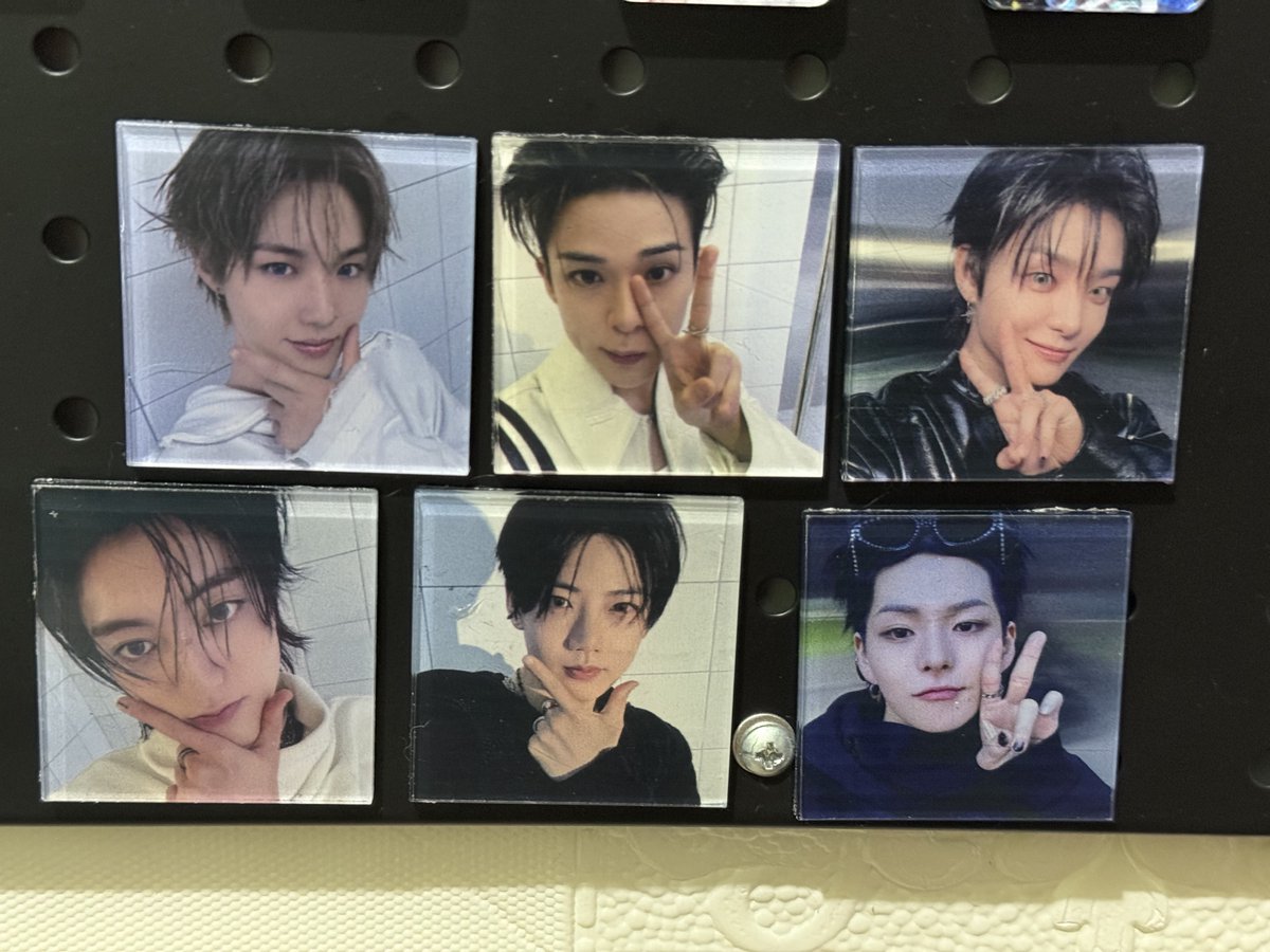 HeidzTreasure's tweet photo. WTS | LFB TREASURE LOVE PULSE - Weverse magnet POB
100 each
MOP: BPI Gcash Maya
MOD: Direct J&T or SDD
#Teusell #Treasure https://t.co/ztmSEAWfTF