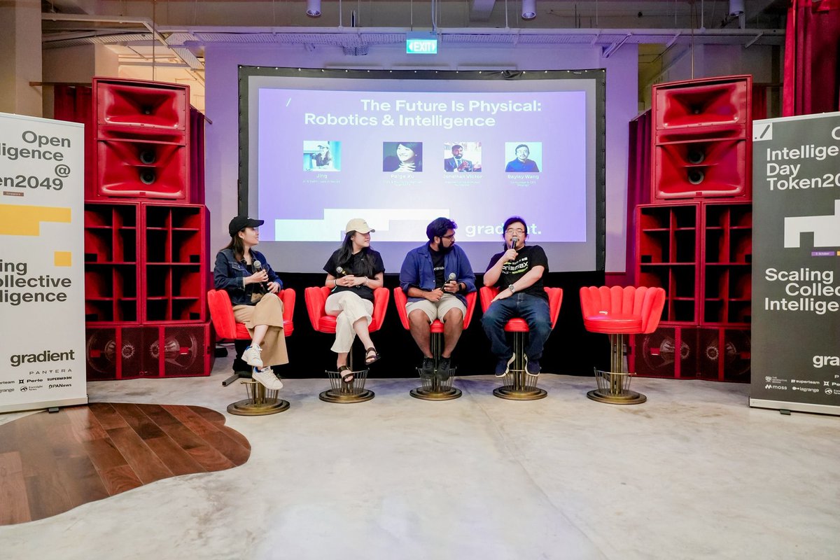 Gradient_HQ's tweet image. Panel: The Future Is Physical, Robotics &amp; Intelligence
Robotics is moving closer to real-time multi-modal intelligence. The panel talks about data sourcing, open core vs proprietary stacks, and the smallest useful models that run locally.
Featuring:
- Jing @jinglingcookies, AI…