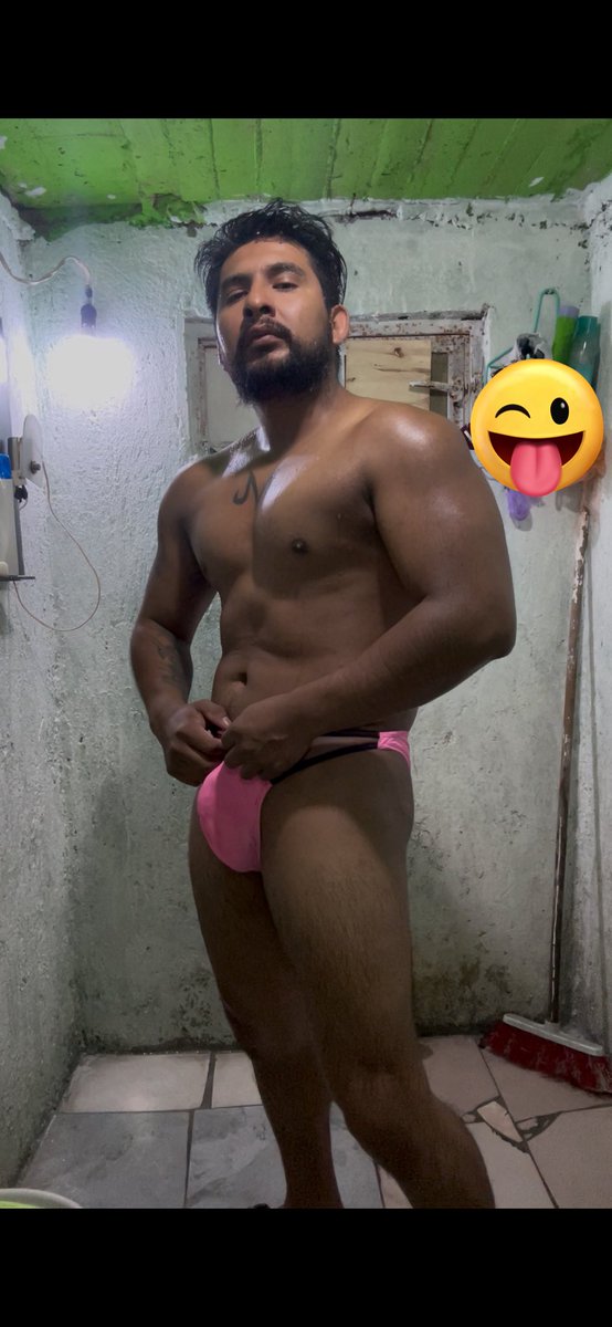 Alfonsomanuel27's tweet photo. Quien se quiere bañar con este machote https://t.co/UhdUqK0cnF