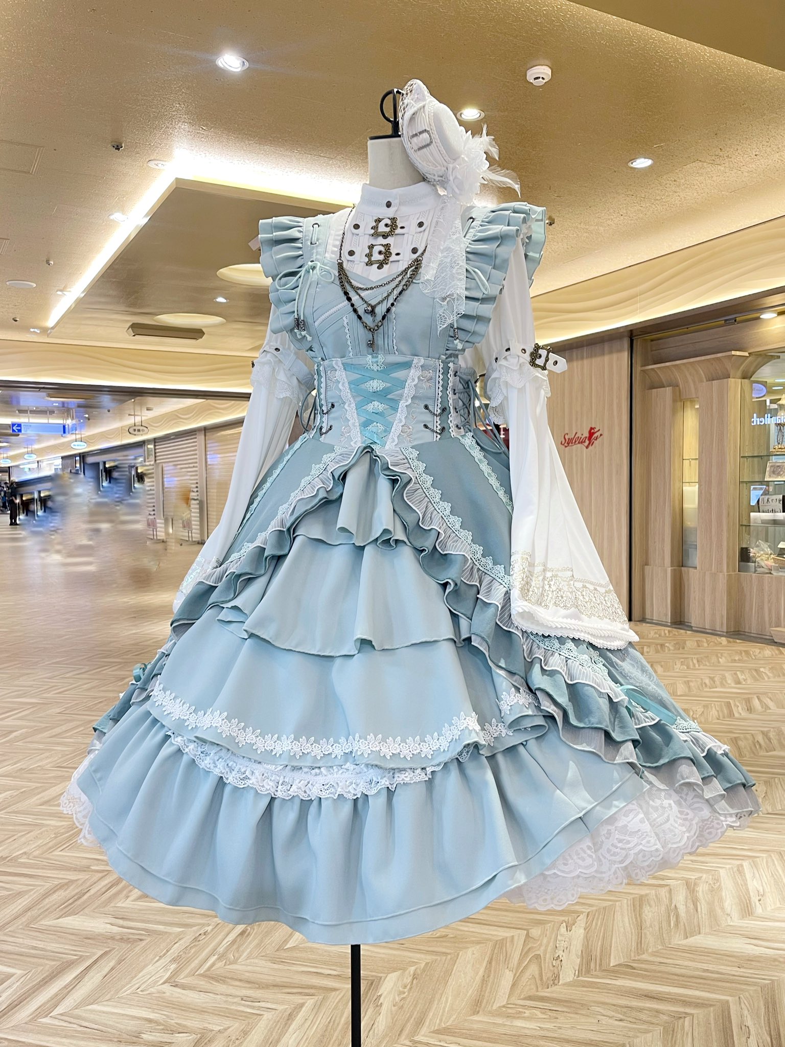 ozz☆ozz on☆フリルヘッドドレス ozz☆ozz on☆フリルヘッドドレス OZZ ONESTE 梅田HEPFIVE店