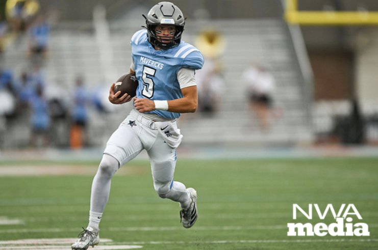 Harold McIlvain II (@hmcilvain2) on Twitter photo Mavs finished strong at home 💪 
QB <a href="/BlakeForsgren5/">Blake Forsgren</a> 176 yards + 3 TD
WR <a href="/PeytonZimm15/">Peyton Zimmerman</a> 113 yards + 2 TD
RB Terrell Warren 136 yards + TD
LB <a href="/MalachiWarren34/">Malachi Warren(MW💥)</a> defensive TD + sack
RB Colton Veingthong 2 TD
WR Barry Lowrimore 39 yards + TD
#ARpreps Mavs finished strong at home 💪 
QB <a href="/BlakeForsgren5/">Blake Forsgren</a> 176 yards + 3 TD
WR <a href="/PeytonZimm15/">Peyton Zimmerman</a> 113 yards + 2 TD
RB Terrell Warren 136 yards + TD
LB <a href="/MalachiWarren34/">Malachi Warren(MW💥)</a> defensive TD + sack
RB Colton Veingthong 2 TD
WR Barry Lowrimore 39 yards + TD
#ARpreps