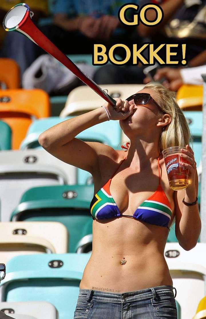 Morning all you Legends and Legendesses ☕☕
Have a Super Sexy Saturday 👍👌🤟
     🇿🇦 "Go Bokke"🇿🇦