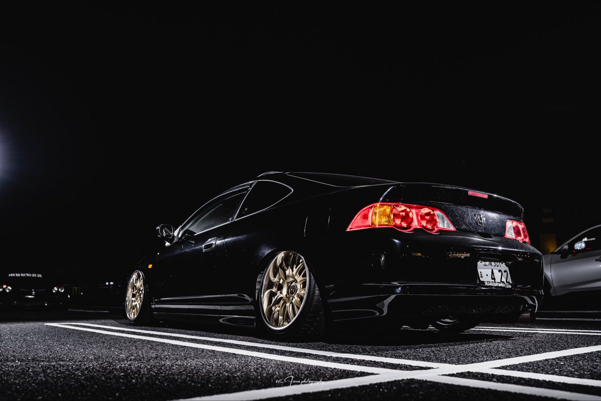 w4sted_youth_86's tweet image. 【ご報告】
この度ご縁があり、「Yupiterupresents #お台場痛車天国 2025 AUTUMN」」に #weds さんのブースで展示させていただくことになりました。
残念ながらオーナーは午前中仕事なので不在ですが、午後からは会場にいます🥲
ボスのFDと2台で展示します😎
#痛車天国で会いましょう