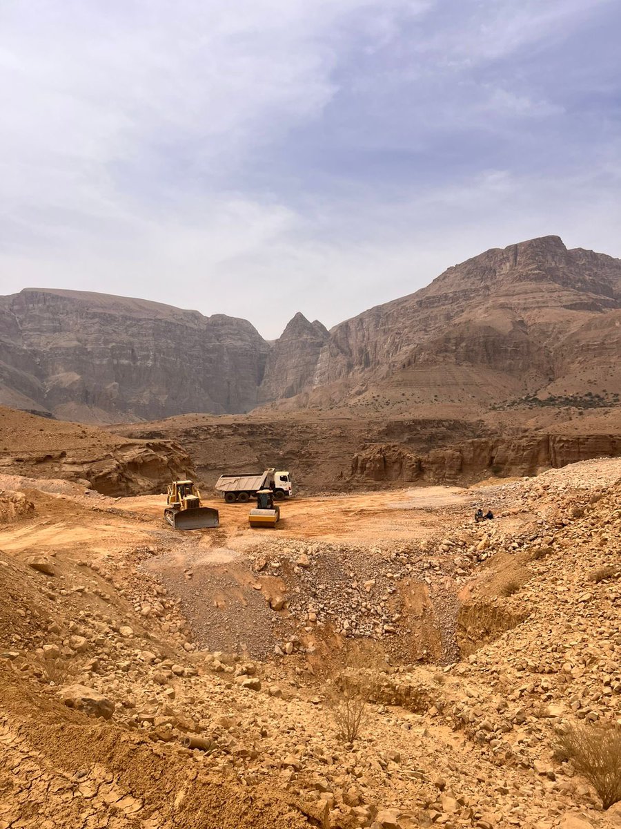 _omanprojects's tweet image. 🇴🇲🇴🇲
إنجاز نحو 45% من مشروع الطريق الرابط بين قرى وادي بني جابر وولاية #صور بمحافظة جنوب الشرقية..

💰التكلفة: 4.4 #مليون ر.ع..