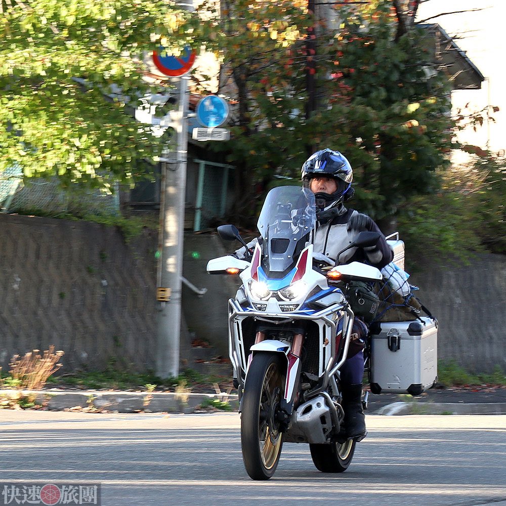 快速旅団 tweet media