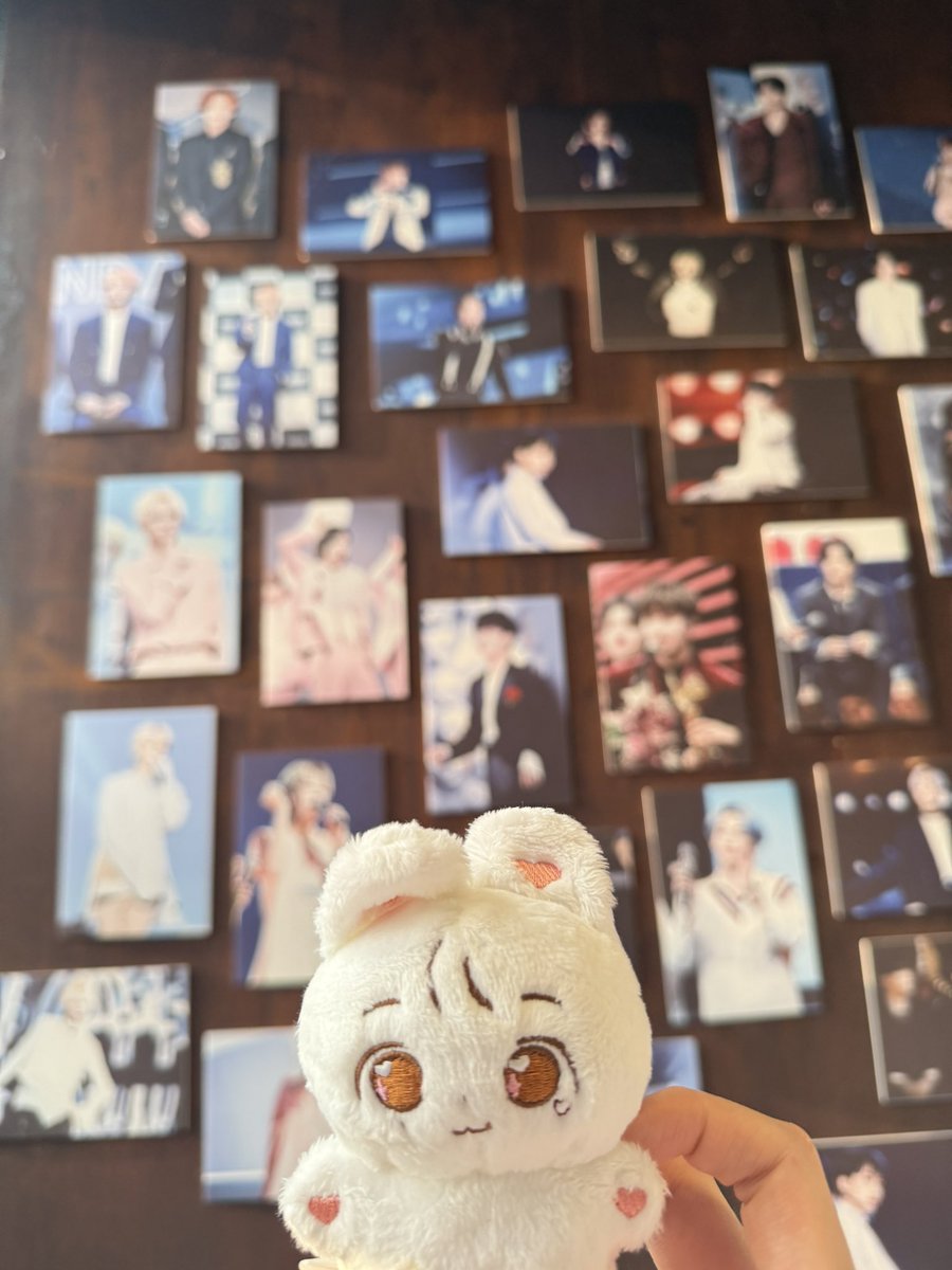 🐰🎂

#윤정한1004DAY
#1004정한드림데이
#Happy_JEONGHAN_Day
#JEONGHAN #정한
#SEVENTEEN #세븐틴