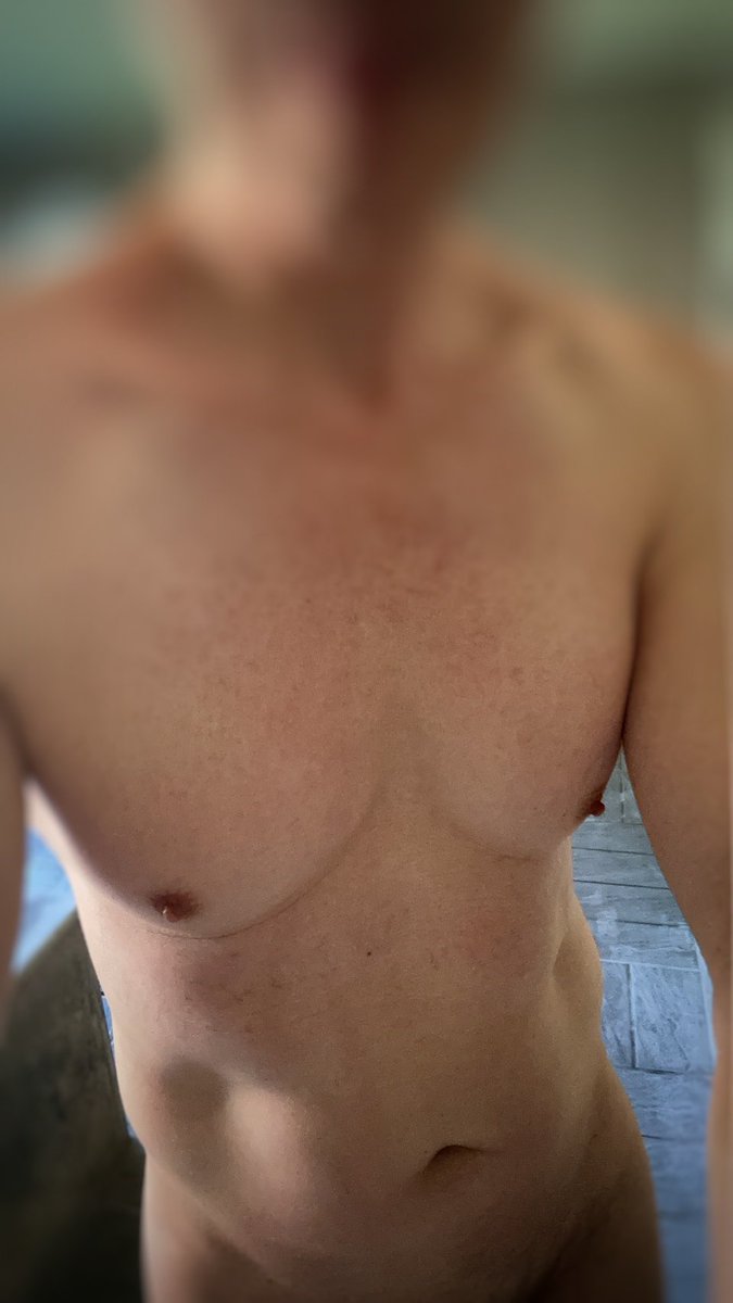 憋了五天沒噴
想去亞當
還是有夫妻找約
#鮮肉棒在線
#台中
#單男