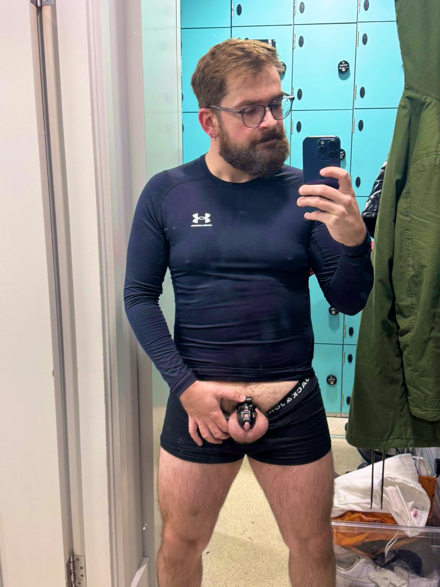 Had an accident last night … 😭
While sleeping and having such a nice dream… I came in my sleep … 😈😭 

Is that cheating on Locktober ? What should I do ? 🖤😭😈