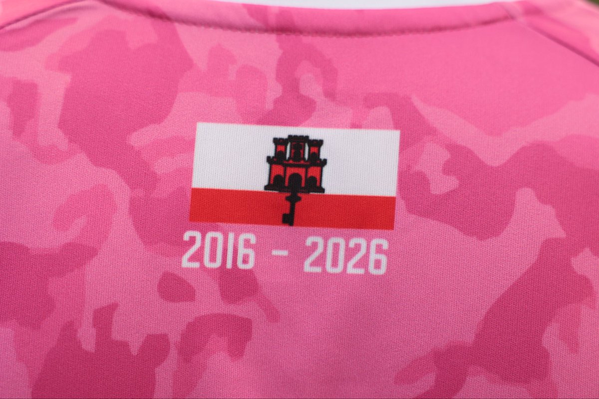 10 years. One Home 🏠⚽️

Introducing our 10th anniversary kit. A tribute to a decade of passion, pride, and 100% homegrown talent from Gibraltar 🇬🇮

Designed for those who were raised here. Made for those who play here.

Sponsored by <a href="/GMIHOMESINTER/">GMI HOMES</a> 

#ThePinks | #BavariaFutsal 💕