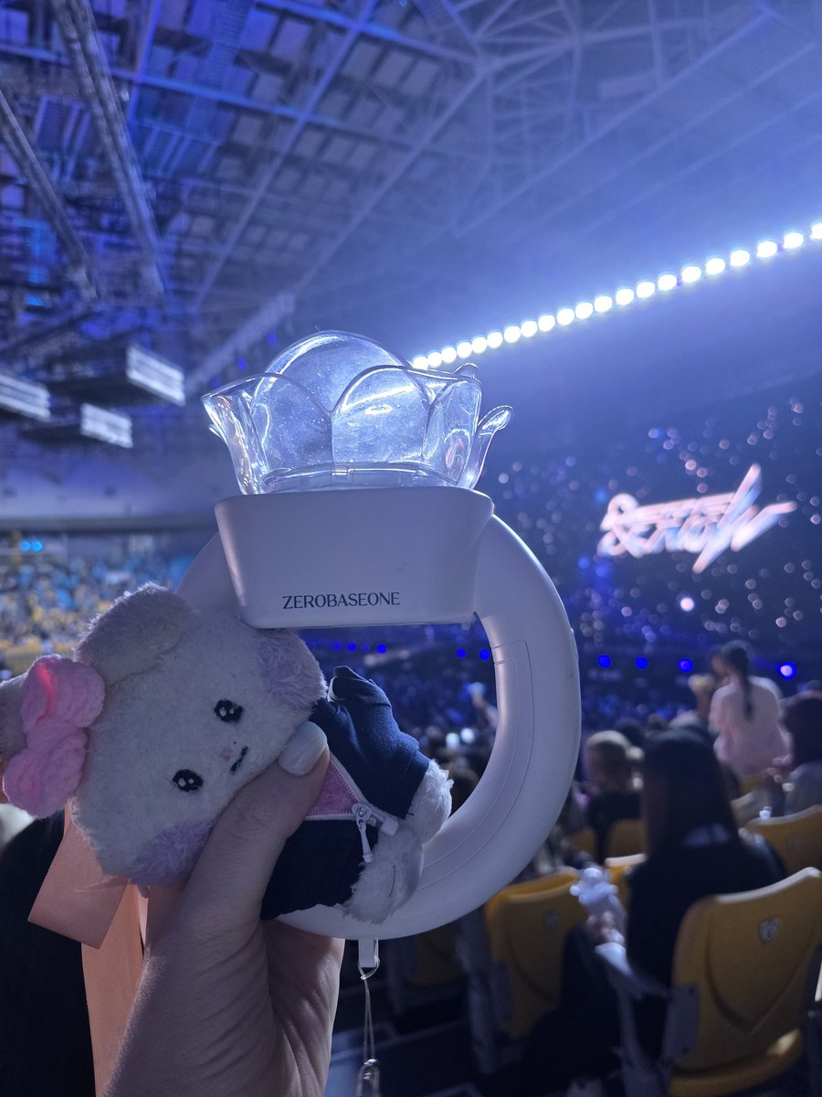 Here &amp; Now 화이팅 ♡