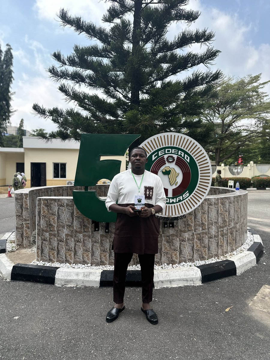 Mr_staco's tweet photo. Ycc 2025 was a huge success, I want to thank the convener Amb bkc ndukwe, African Union, federal ministry of youth development and Ecowas for giving the Nigerian youths this great opportunity and I believe this initiative will silence the guns in Africa and restore total peace 💯 https://t.co/bUTJuXVP7o