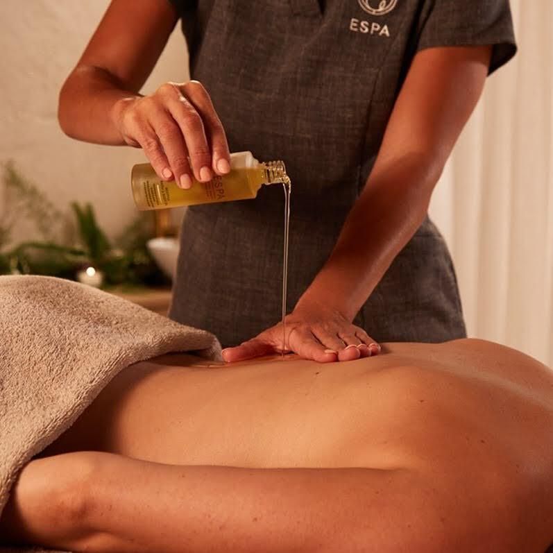 theclubcadbury's tweet image. 25% OFF our Rejuvenate Package – this October only ✨

Step away from the everyday and immerse yourself in a few hours of calm.

Available Monday - Thursday throughout October. Limited-time offer – don’t miss your chance to indulge: 01934 834343

#Spa #SpaDay #SpaPackage #Bristol