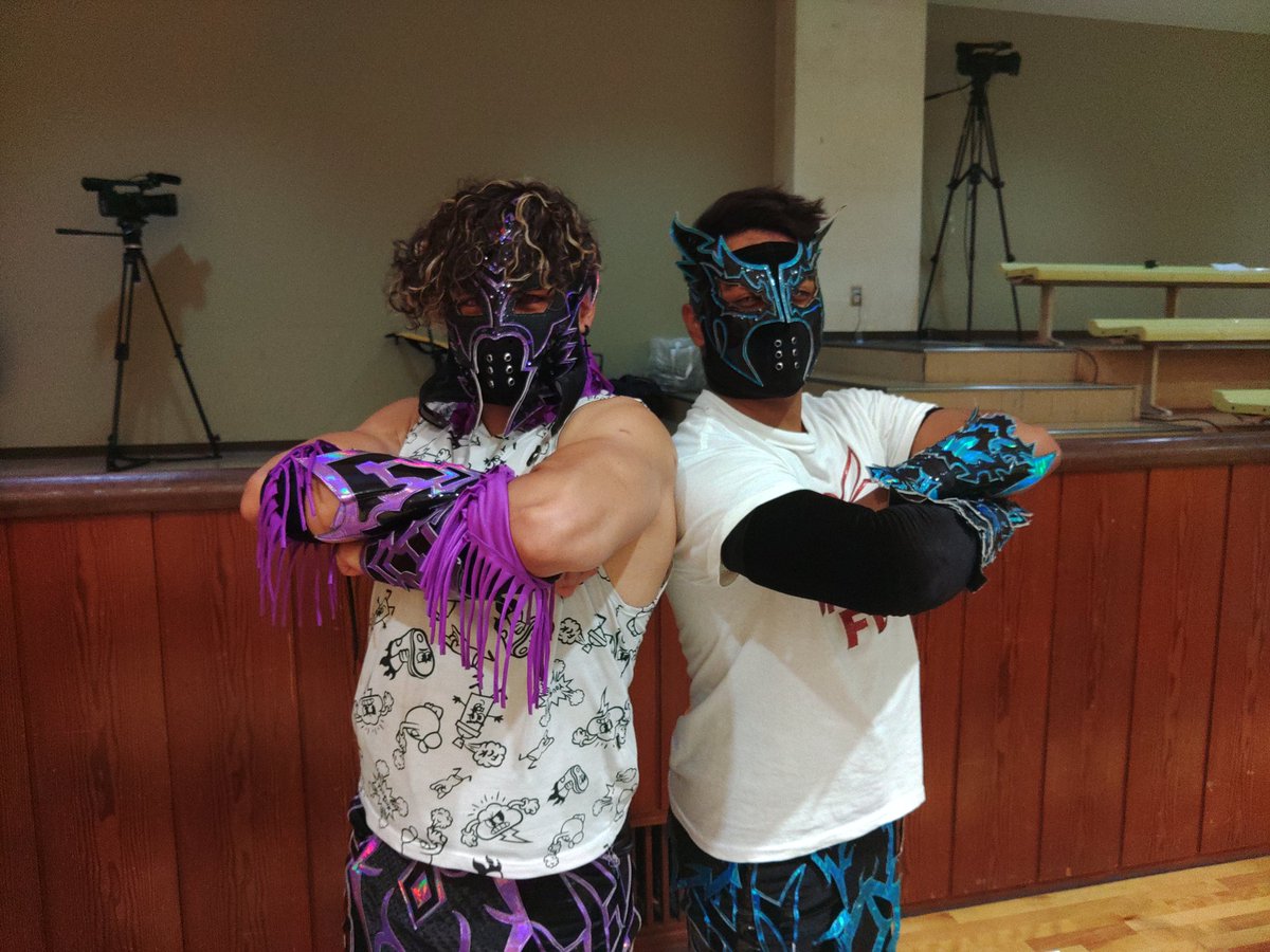 Juing0331's tweet photo. 大分来た❗
#HIJO・DE・DOSCARAS
#NOISYBOY
#SPIDERFLY https://t.co/en7MkZmEKx