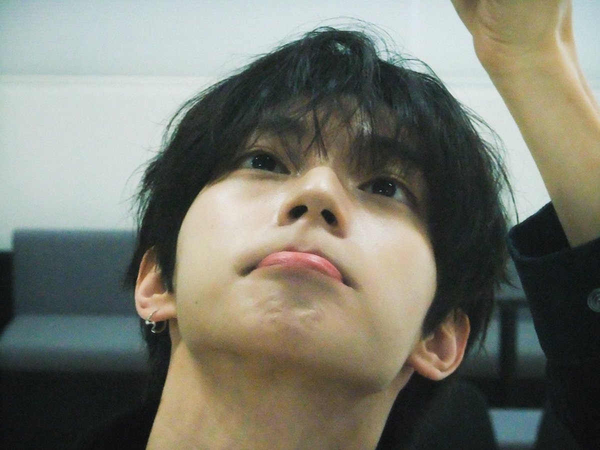 룽이 tweet media