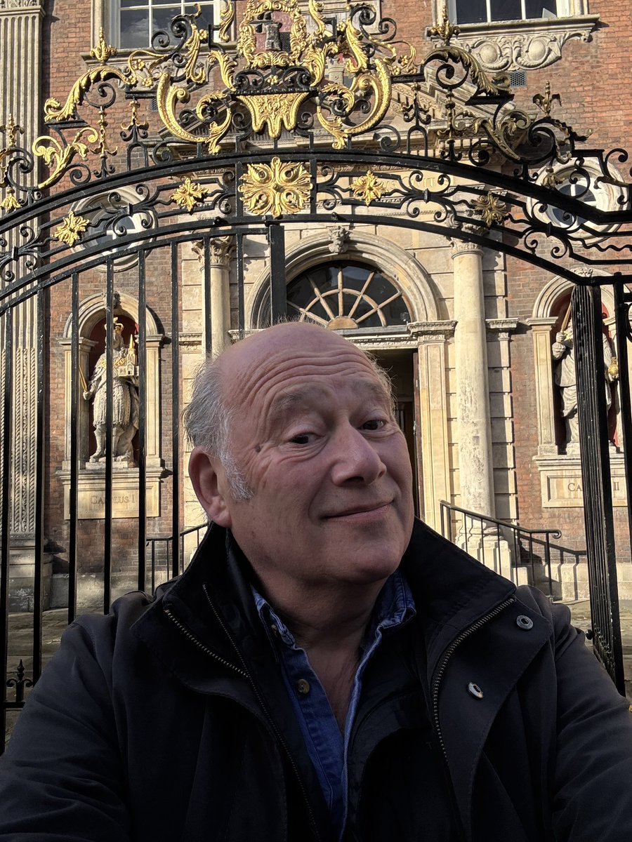 lee_theBenson's tweet image. Its all about books and authors today #Theguildhallworcester
#authors #readersoftwitter