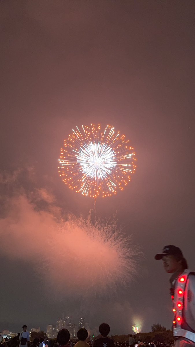 ryotaro514's tweet photo. 花火🎆 https://t.co/rIEeaqYsRZ