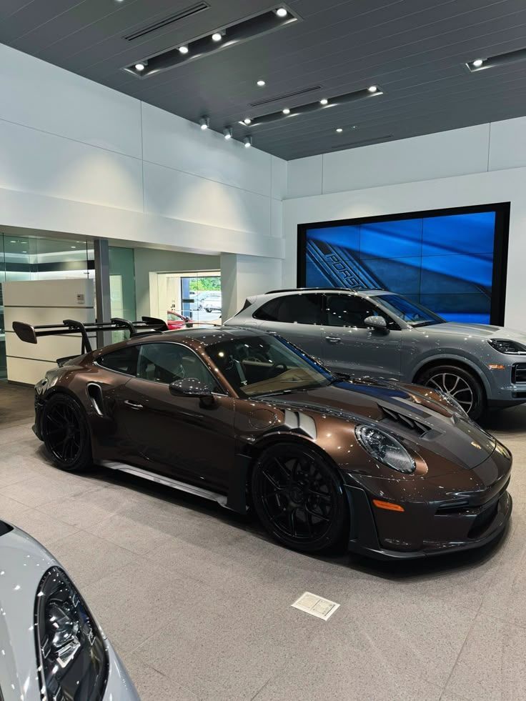 Elite Carsgasm tweet media