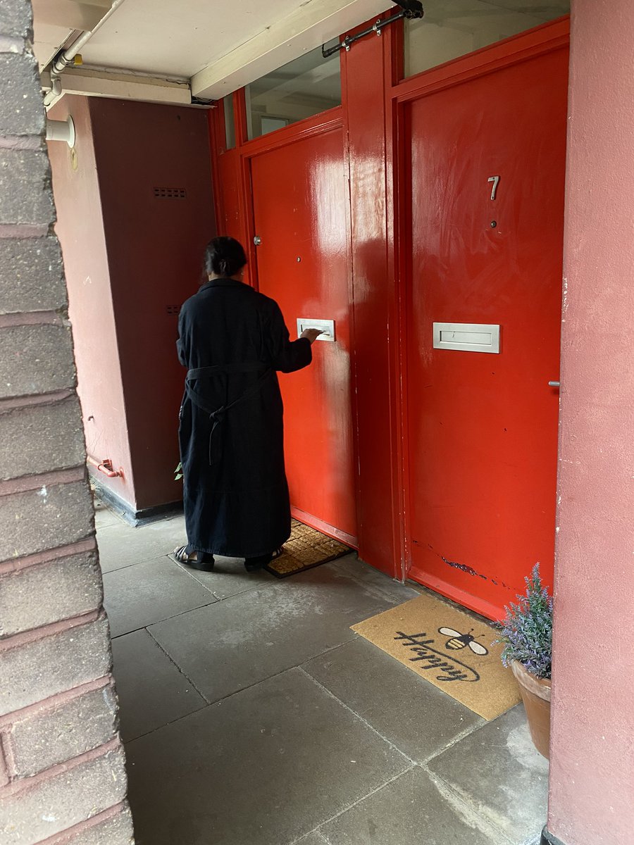 ✨ Community care in action!
Zumara, Abbas &amp; Farzana joined Paiwand’s flyer drop for our weekly Women’s Support Session 💛

🫂 Safe space to connect
🧾 Free advocacy &amp; mental health support
☕ Tea, snacks &amp; friendship

📍 Golden Lane Centre, EC1Y 0SA
🕙 Mondays | 10AM–12PM