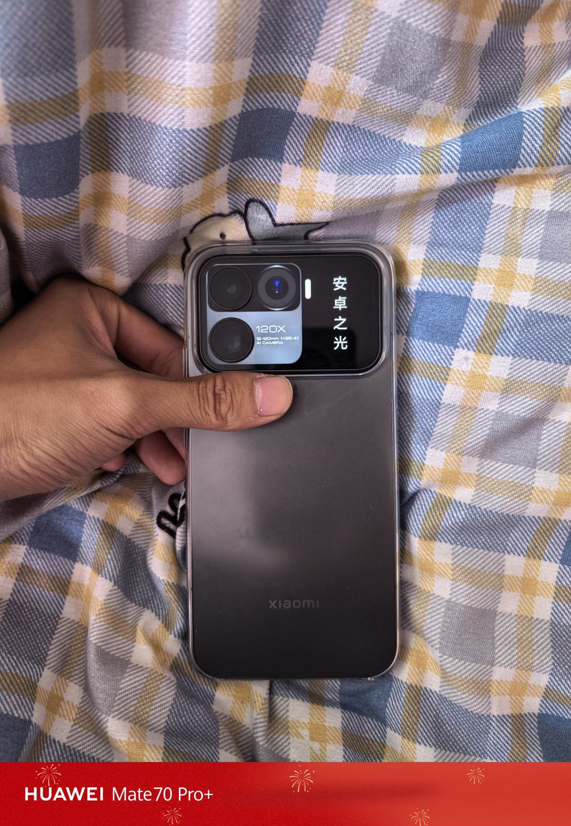 ynxiang123's tweet photo. xiaomi17ProMAX背屏真有趣 https://t.co/wid69NKmSn