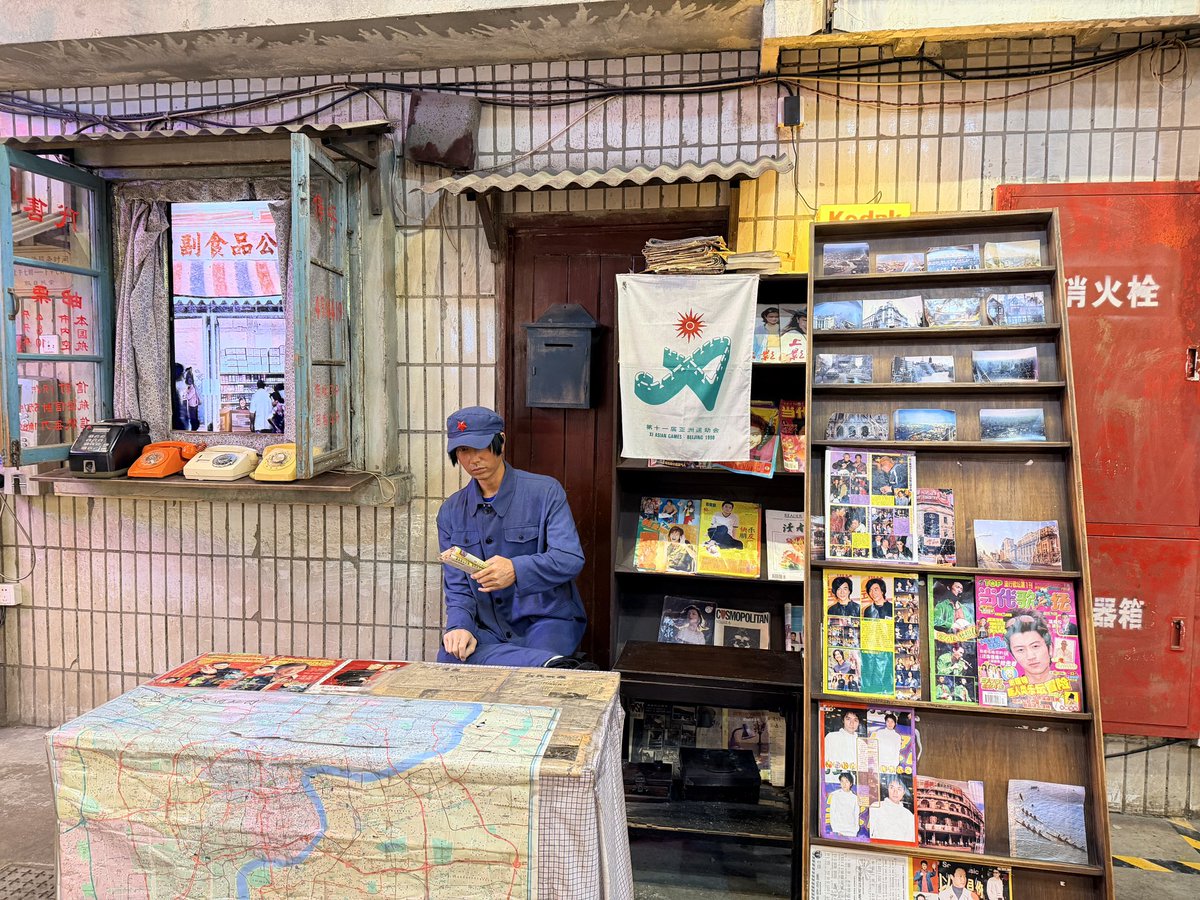 昆仑三圣何足道 tweet media
