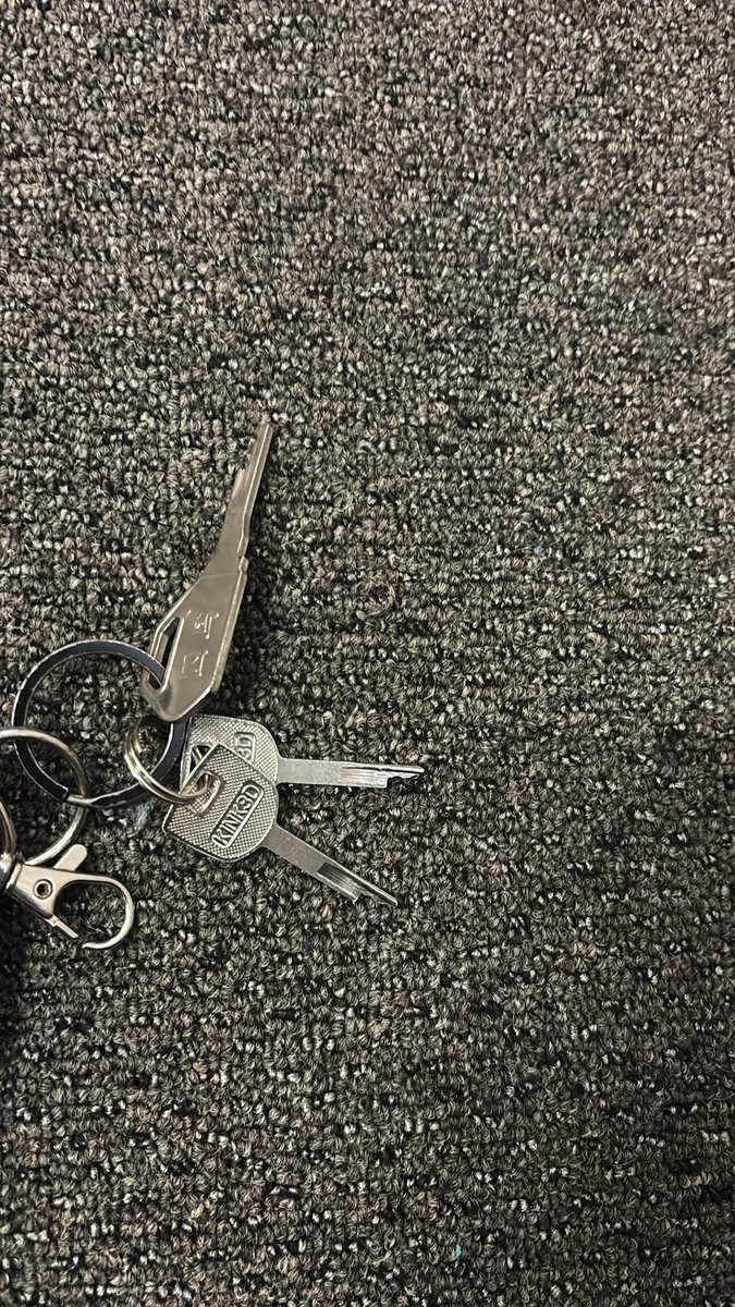 3 keys is not enough… need to lock some more subs for locktober :p @jaydanweb <a href="/R0cketRocket/">Rocket</a>