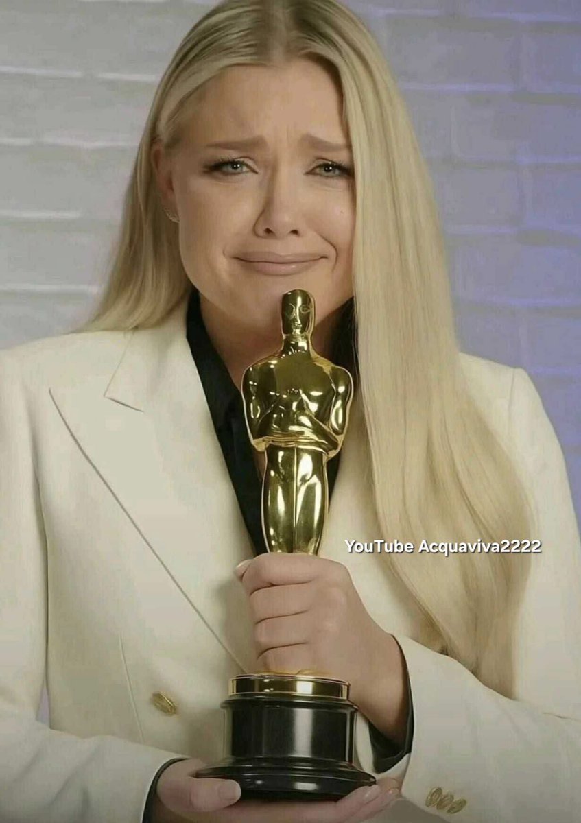 And this years Oscar for best fake grieving woman goes to 🤷