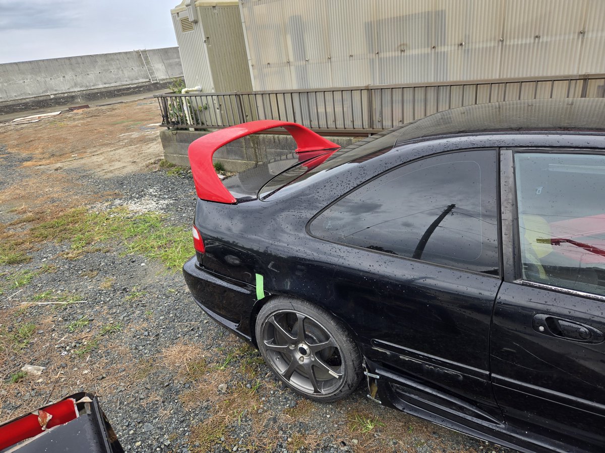 vPzYxc5K5Z1yEHE's tweet photo. キャンセルなので再掲
ローコン系でたまに見るスープラウイング??なるリアスポイラーです
当時EJ1用で購入しました。
実際当てがったらピッタリでした!!
3万円でお願いいたします。
支払いはなるべく相談のりますが
来月の給料で買うから言うてキャンセルみたいなのはダルいので辞めて欲しいです。 https://t.co/LaS55nJb5U