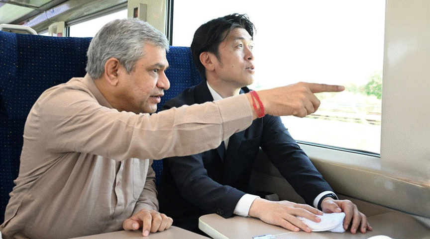 Japanese Minister visits Surat and Mumbai sites of Bullet Train Project
