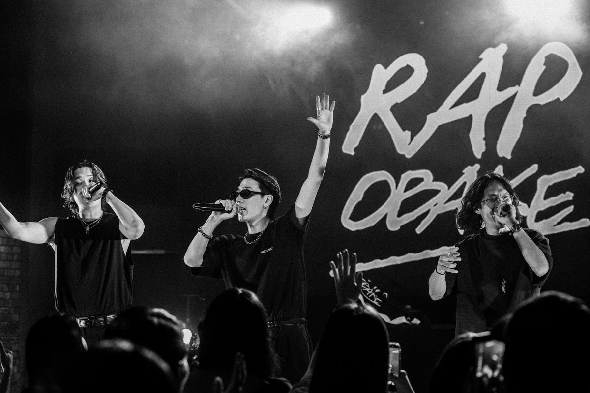 RAPOBAKE's tweet photo. #ラップオバケ #ODDSPARTY #LIVEPHOTO #KAKU #HOMEY #PEACE #BENTOKIDZ
📸 @kairi__1103 https://t.co/bw6rMzda7v