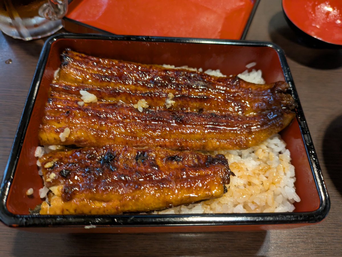 W30355Takehiro's tweet photo. 立石の高砂屋さん特上うな重これで破格の3150円美味しかった。ごちそう様でした。 https://t.co/dapzyUqFe1
