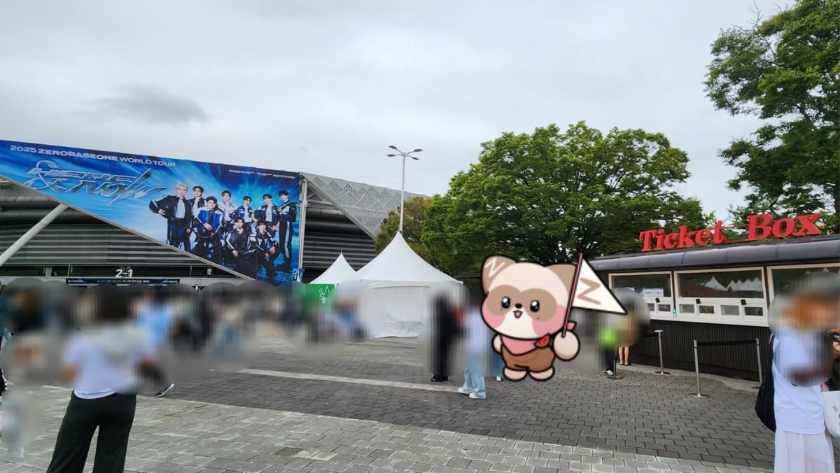 crosin4hao's tweet photo. 서울콘 2일차 무료나눔 여기서 진행중입니다. https://t.co/hqk6umiLUX