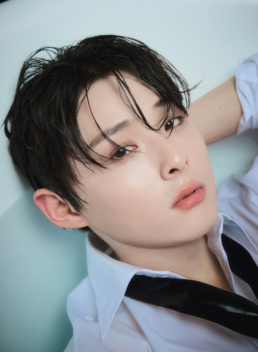 [📢]

DKZ 3rd Mini Album [TASTY] CONCEPT PHOTO - 0(Zero) ver.
#민규 #MINGYU

ALBUM RELEASE
🎶 2025.10.31 18:00 (KST)

#DKZ #디케이지
#TASTY #테이스티