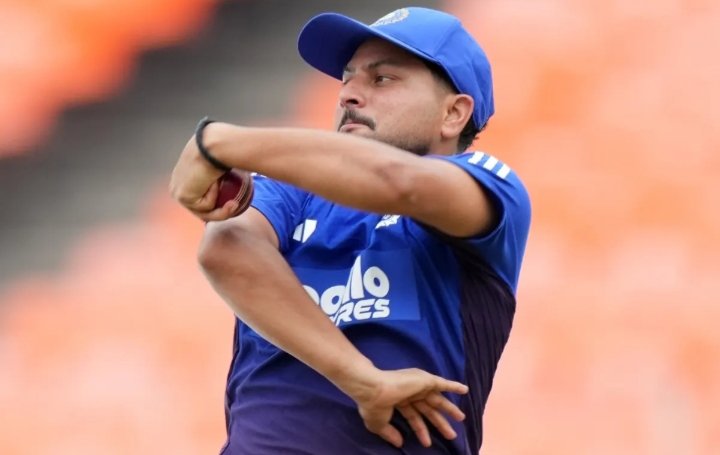 cricinsights1's tweet photo. 🏏 1st Test
❌ WICKET!
17.3 Roston Chase 1(4) 🎯 b Kuldeep Yadav
🏝️ West Indies 35/4
#WIvsIND #KuldeepMagic #TestCricket #WicketFall
#KukdeepYadav #CricketTwitter https://t.co/4kMTGcnNxo