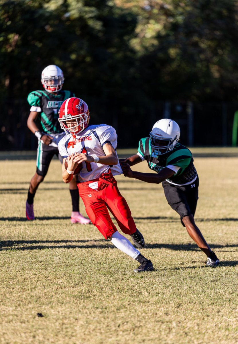 Lukeeley5's tweet photo. Win vs Dcms 48-19 149 yds 2 rushing TDS 1 passing td https://t.co/z412PSHLHj