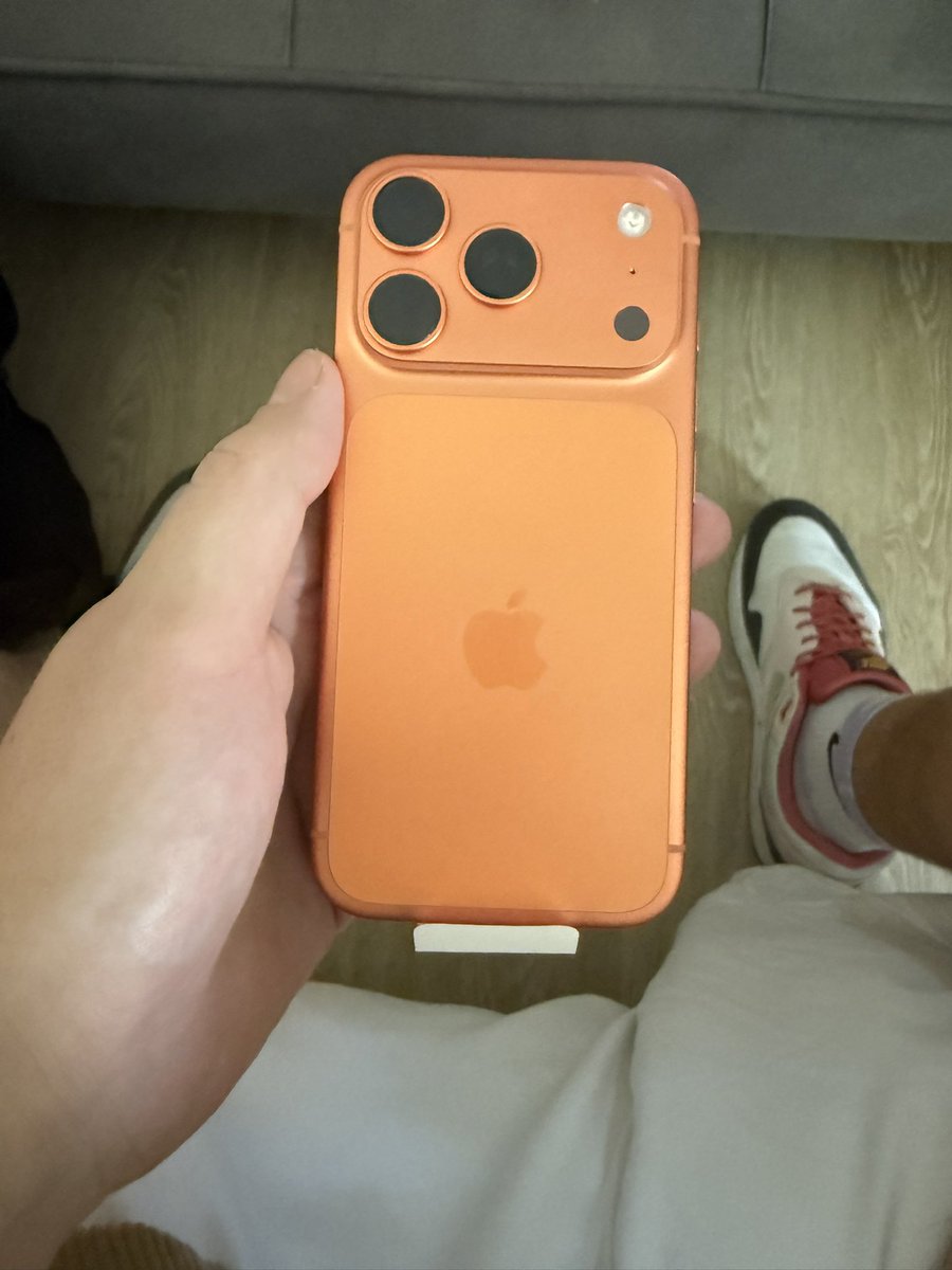 Web3Spud's tweet image. Gmui

2/10 no airdrops or built in cold storage