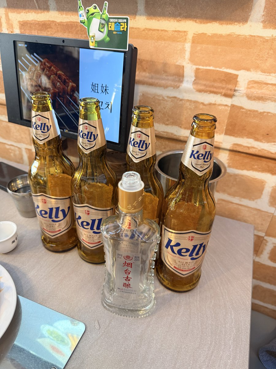 clarabell(⚒️,⚔️)/ッ🐰🎒 tweet media