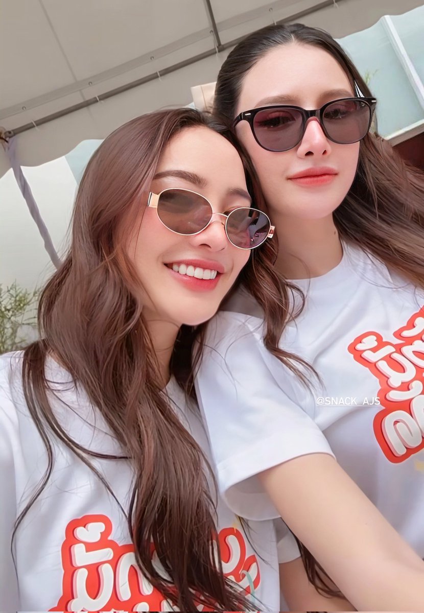phannita_35's tweet image. เหมาะสมกันมากค่าบ💜🖤👭🤏🏻

NACKPAT WORSHIP CEREMONY 
#UnlimitedLoveWorship 
#แน็กพัด
#Nackpat