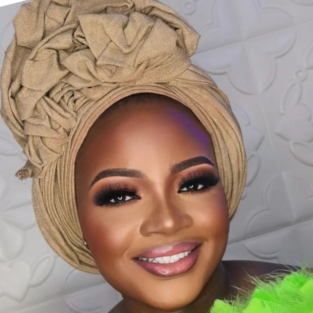 twittvivian's tweet photo. Everything is possible if you believe. These were the bride’s words.
#luchiadvicate #weddingguest https://t.co/9foBKmQWB6