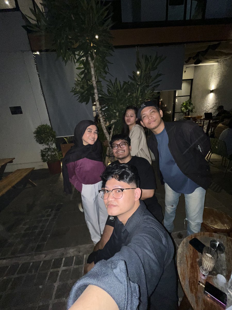 Burger Mekdi 🍔 tweet media